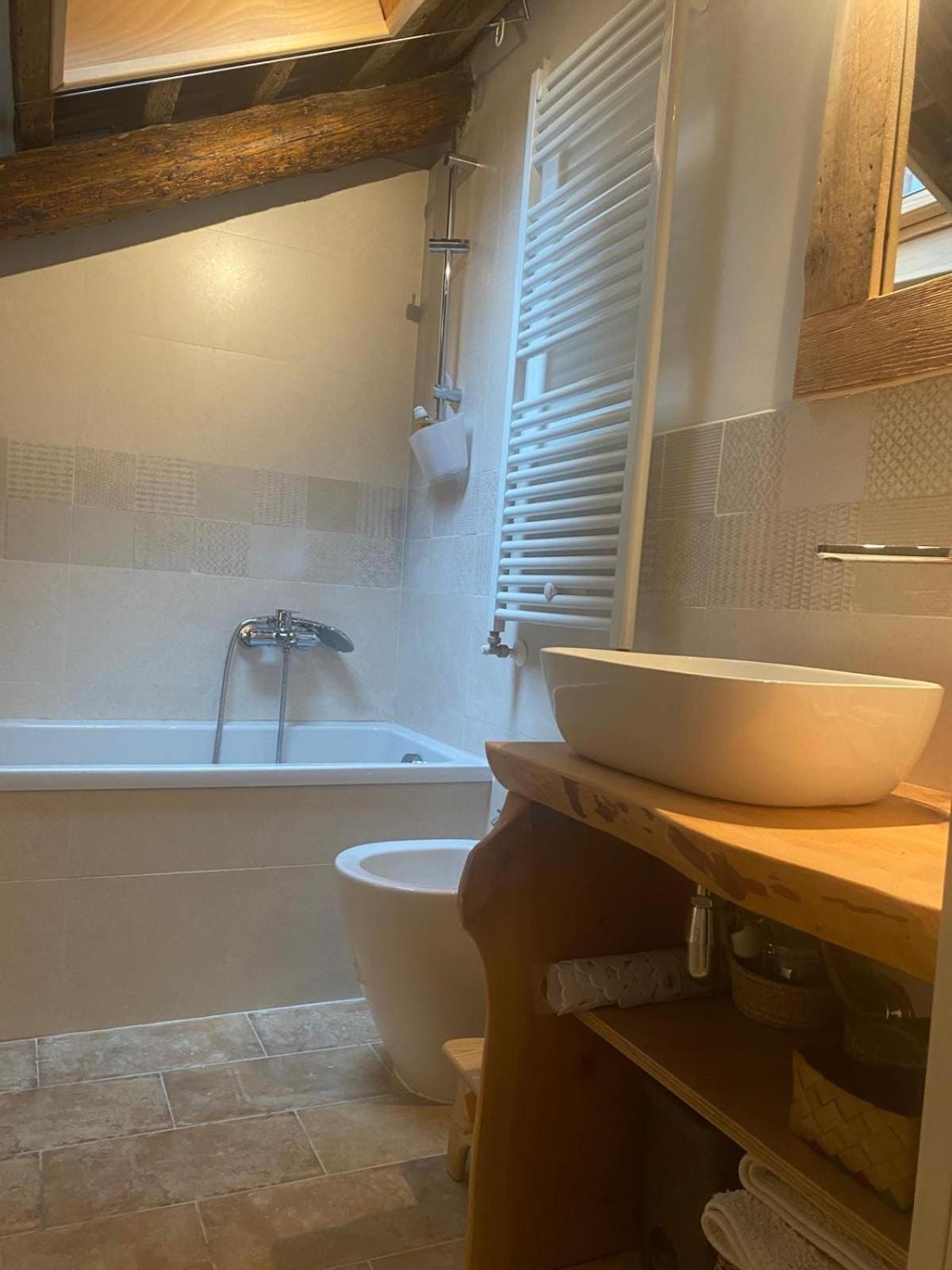 Ca'filo' Venetian Refuge In The Venetian District Apartment